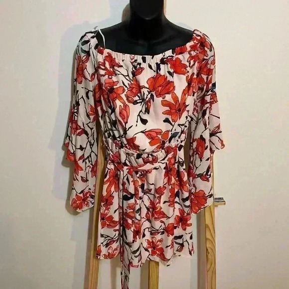 Lulu’s blushing blooms Nude Floral print Off The Shoulder Dress size medium - Picture 3 of 8